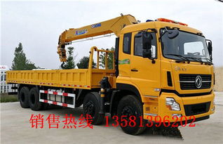 東風天龍與徐工隨車吊 強強聯合的工程利器